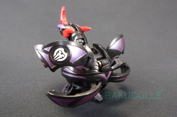 ダークオン・クロス・ドラゴノイド CROSS DRAGONOID 闇属性 爆丸