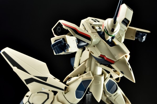 アルカディア 1/60 完全変形 YF-19 with ファストパック レビュー その