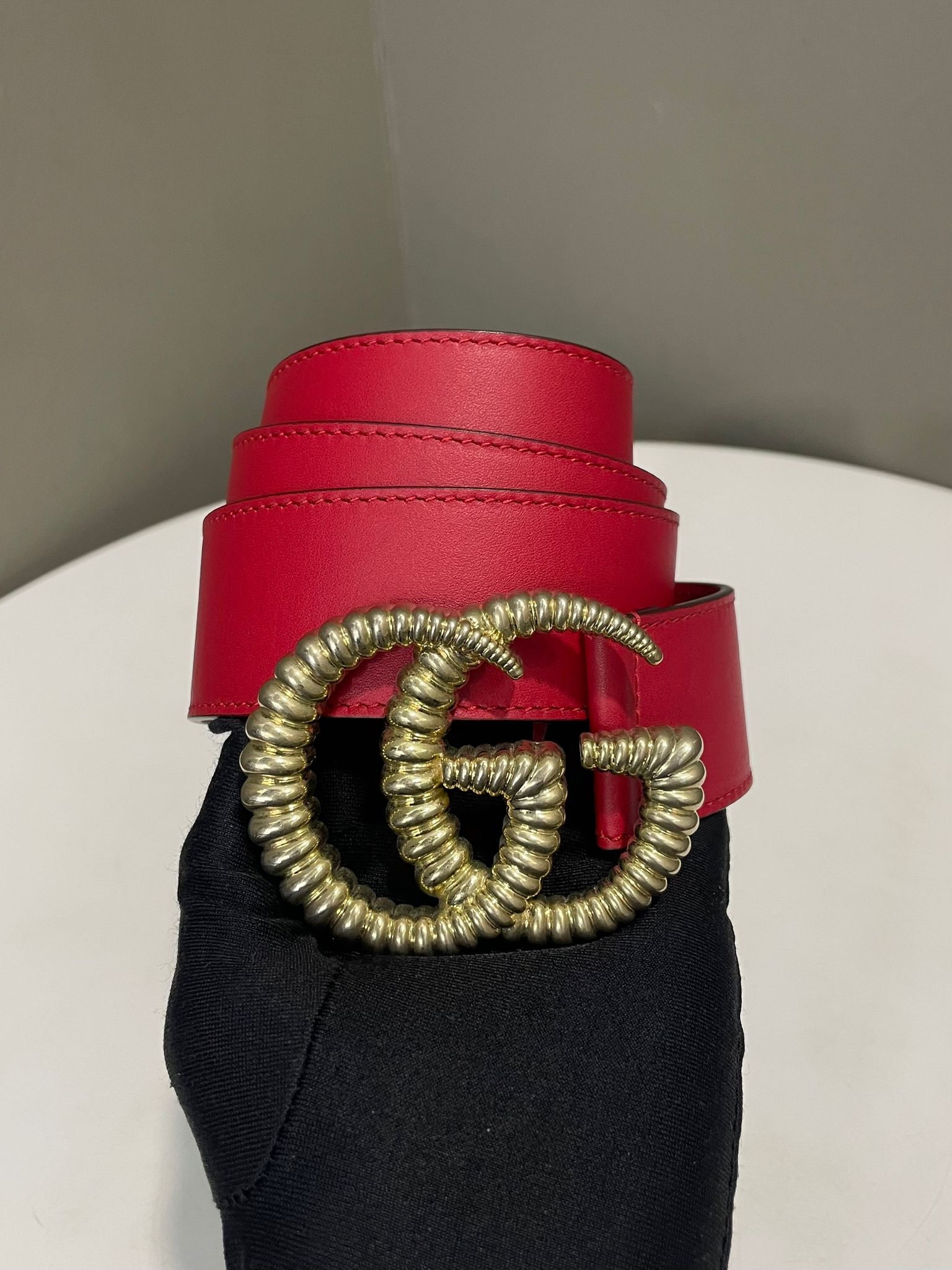 Gucci Torchon Double G Belt Hibiscus Red – LOVELOTSLUXURY