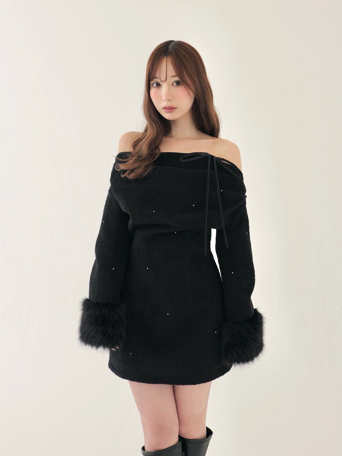 Fur jeweled ribbon mini onepiece(eme10762) – M me eme