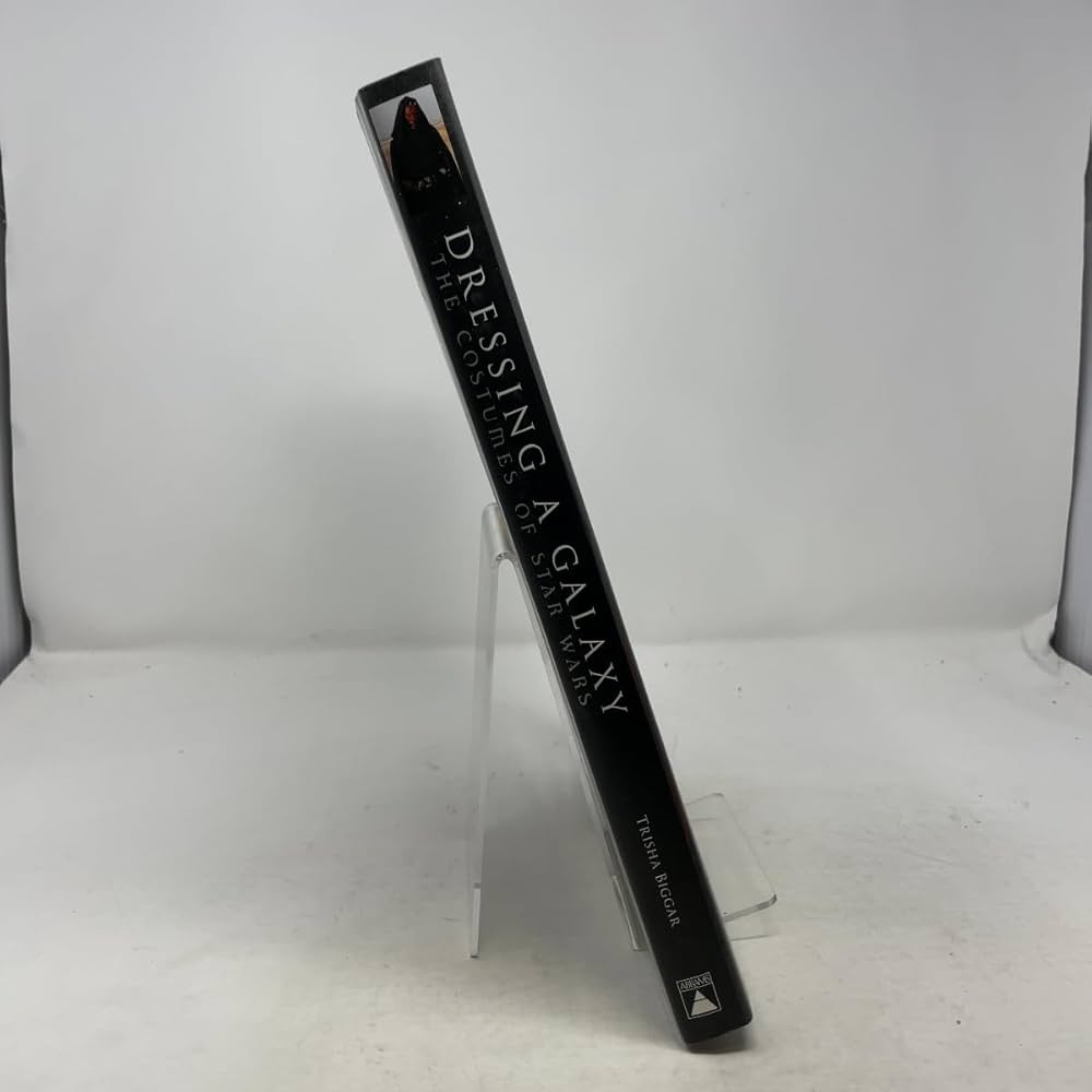 Dressing a Galaxy: The Costumes of Star Wars | Amazon.com.br