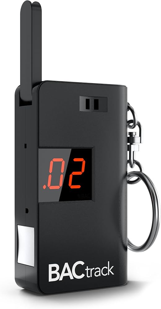 Amazon.com: BACtrack Keychain Breathalyzer (Black) | Ultra