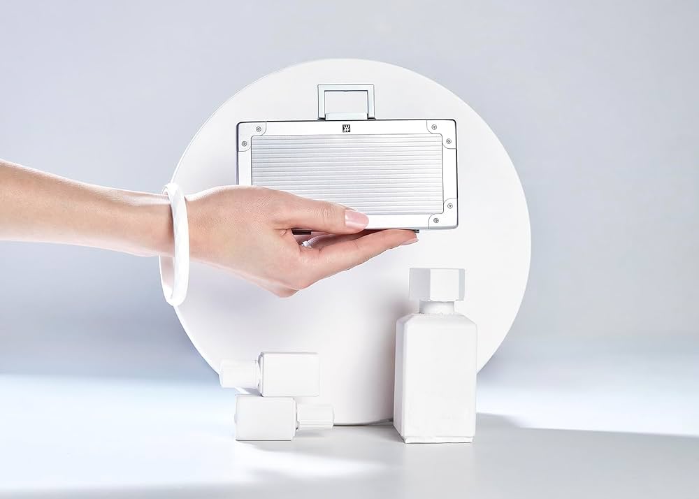 Amazon.com : ZWILLING Manicure Set (5 piece, aluminum case for