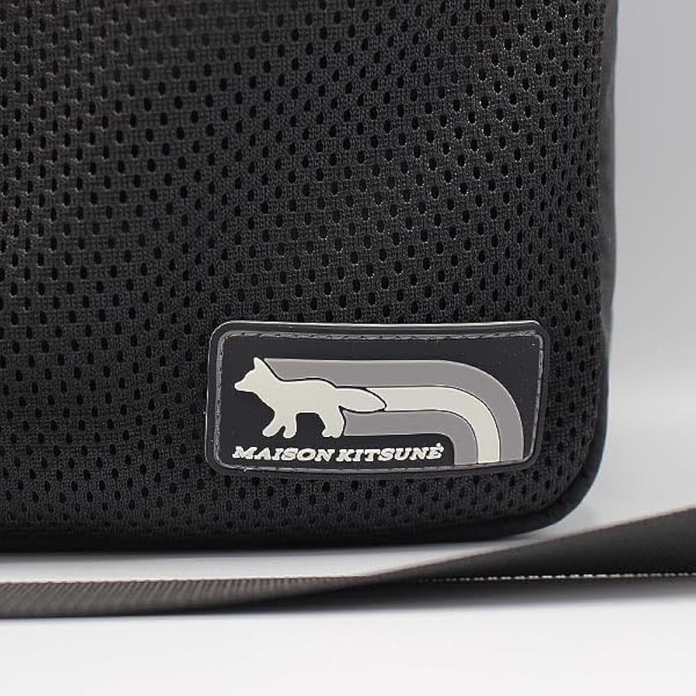 Amazon | メゾンキツネ Maison Kitsune ショルダーバッグ NM05172