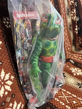 Amazon.co.jp: メディコム トイ×東映レトロソフビ カメバズーカ 新色 +