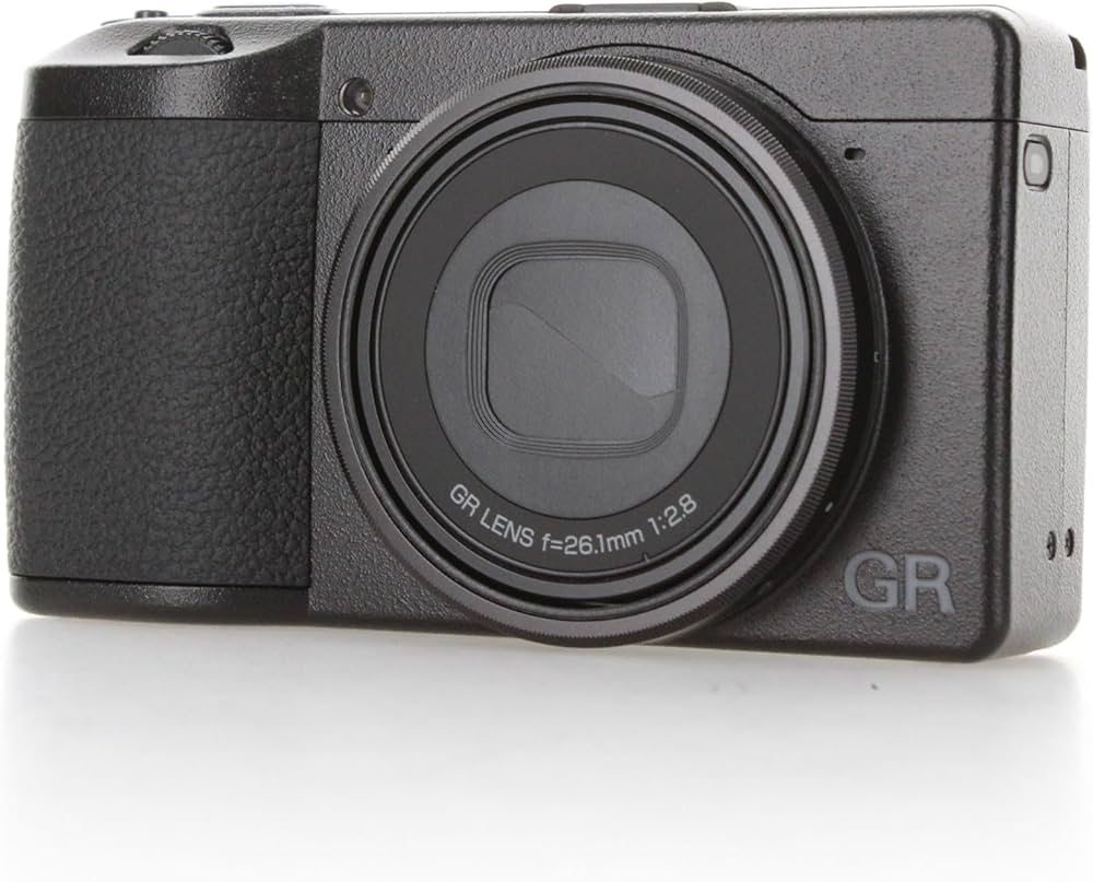 Amazon | Ricoh GR IIIx HDF コンパクトポータブルデジタルカメラ