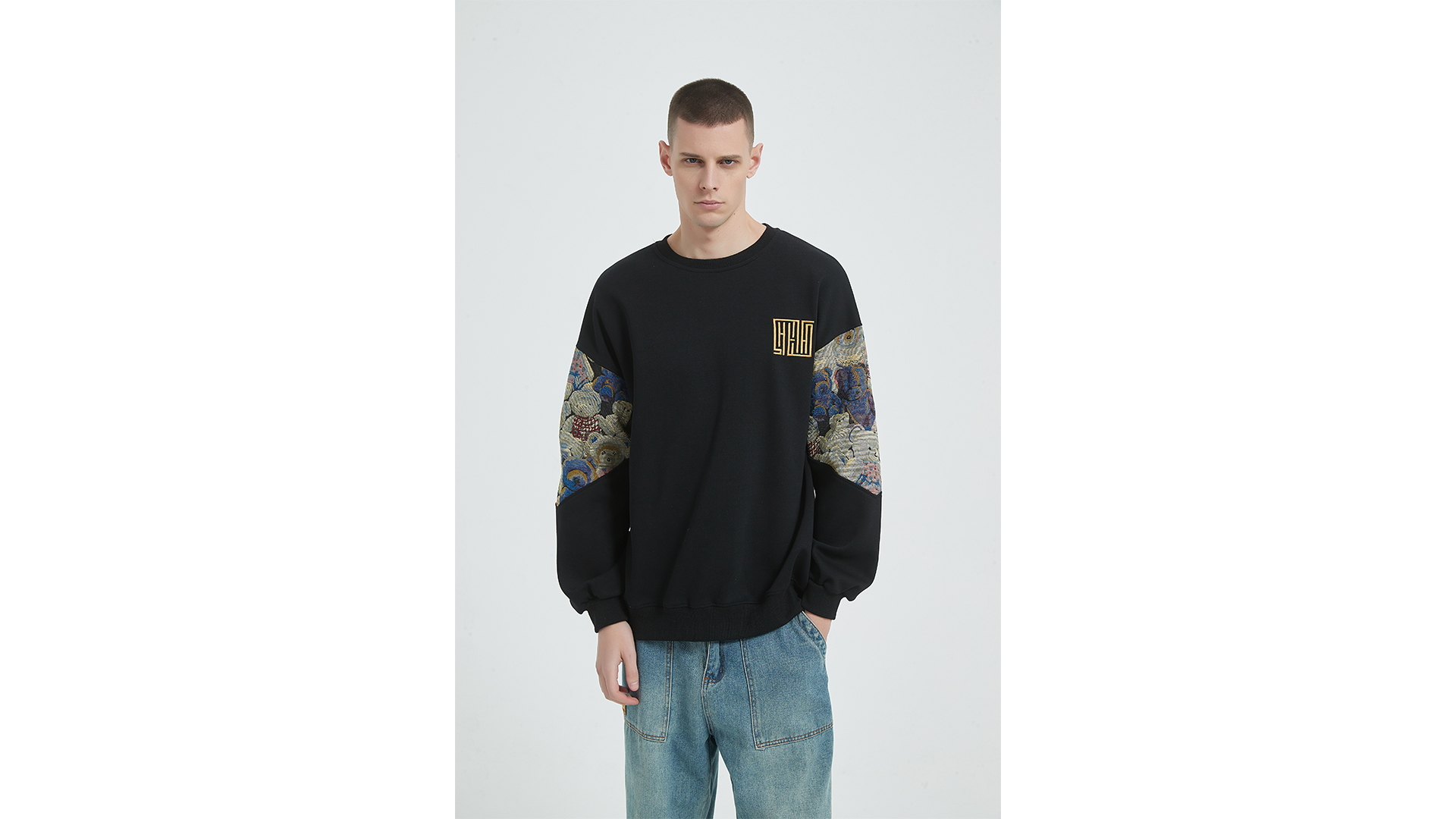GMOYD Mens Bear Embroidered Sweatshirt Vintage Patchwork