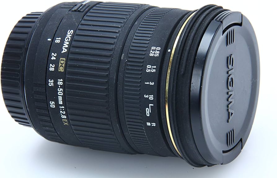Sigma 18-50mm F/2.8 EX DC Lens for Canon Digital SLR Cameras