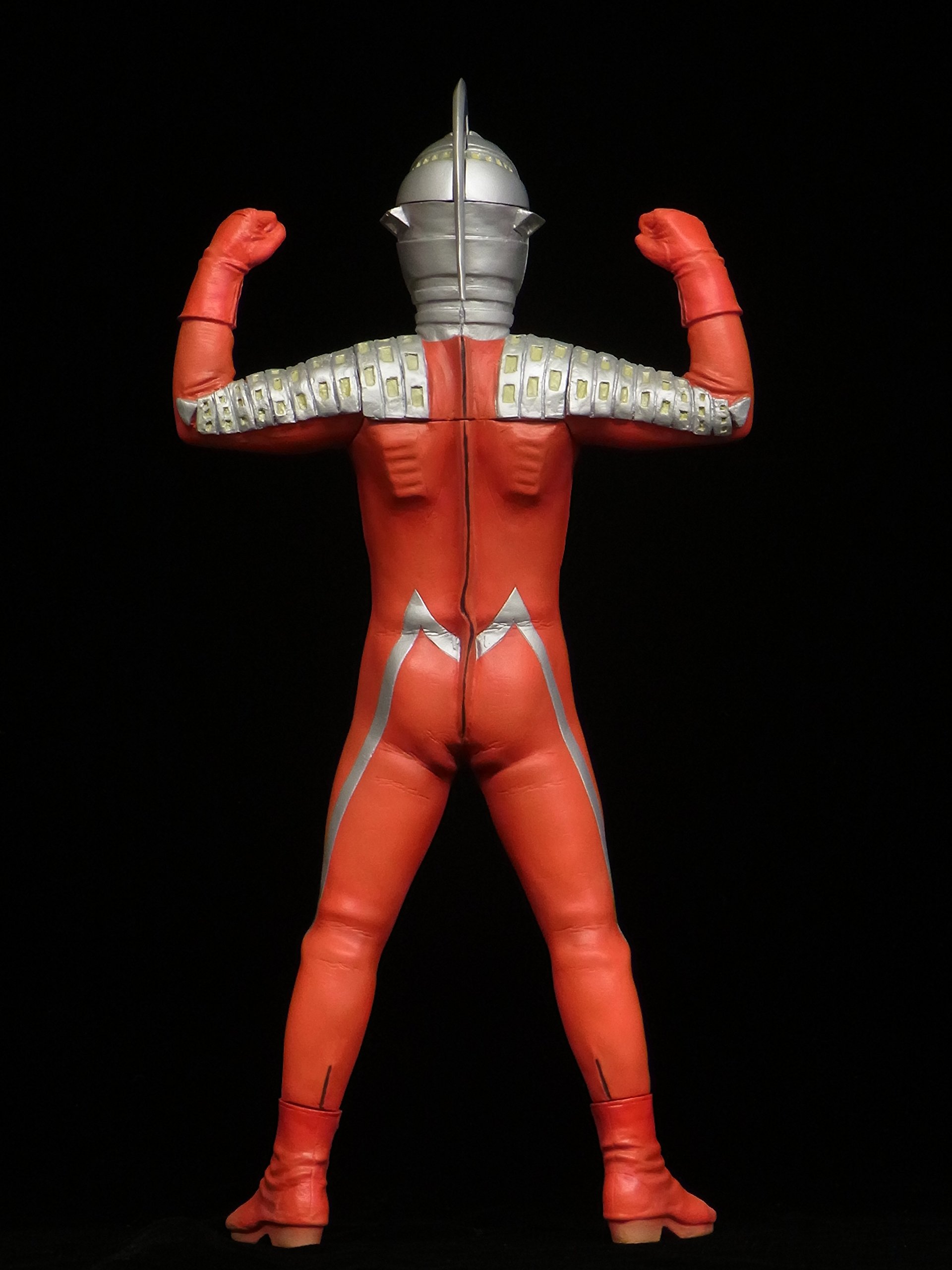 Amazon.co.jp: 大怪獣シリーズ ウルトラセブン 登場ポーズ 全高約25cm