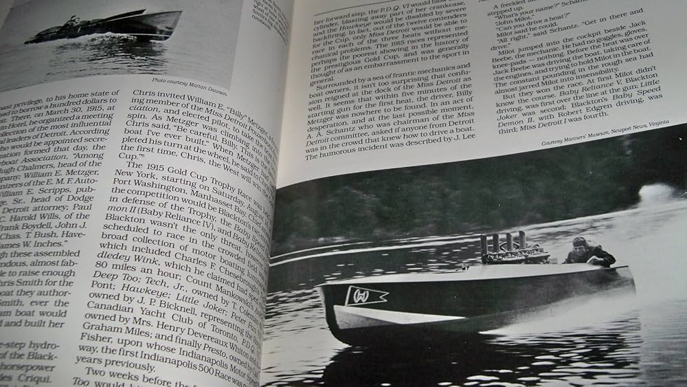 Amazon | Legend of Chris-Craft | Rodengen, Jeffrey L. | Management