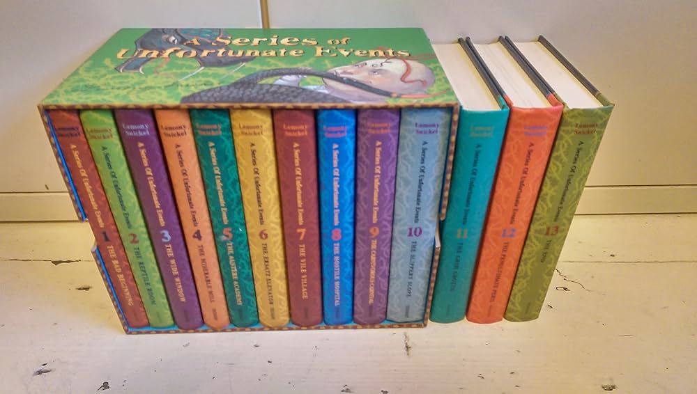 A Series of Unfortunate Events: 1-13 洋書 Amazon.com: A Series of