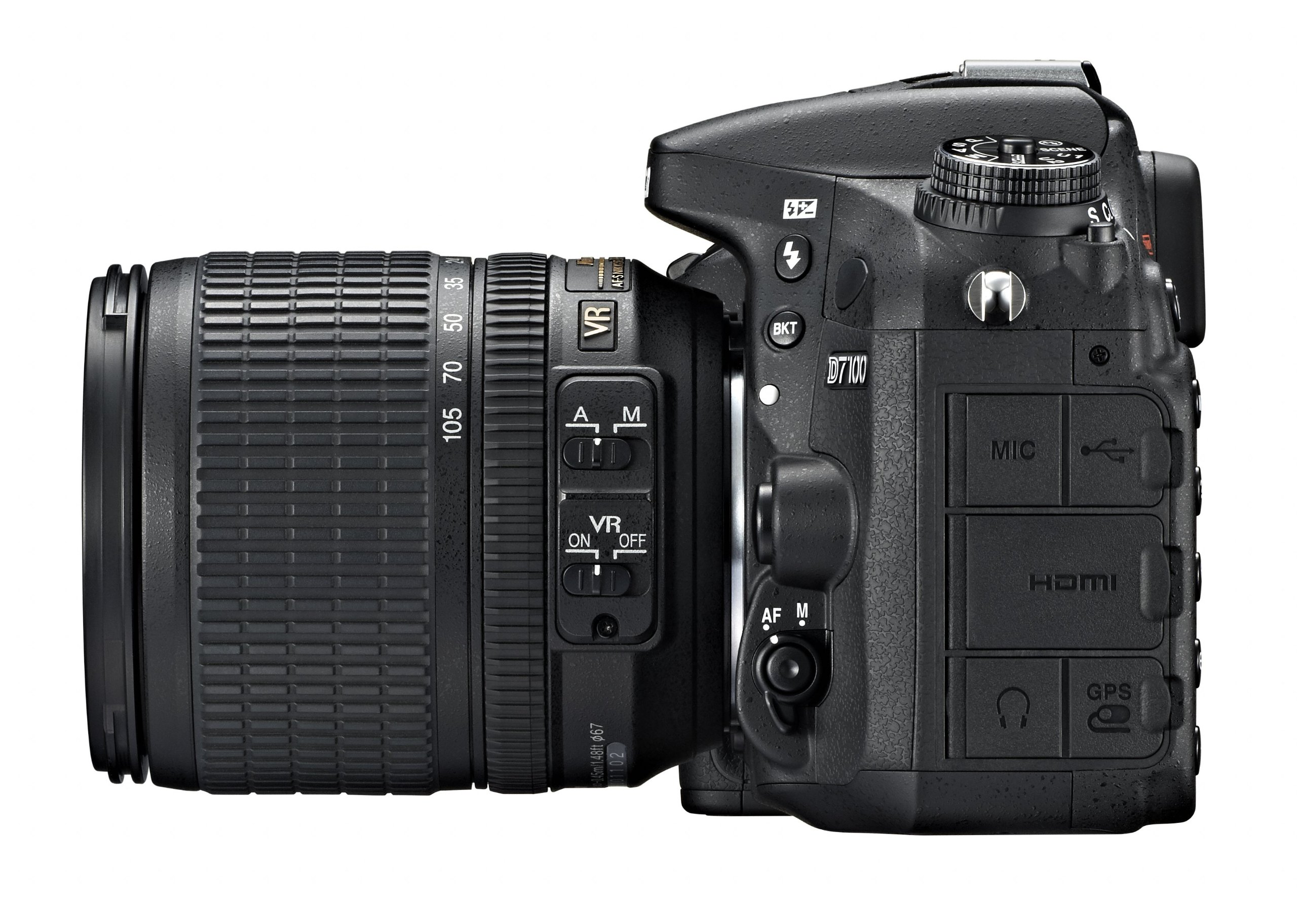 Amazon | Nikon デジタル一眼レフカメラ D7100 18-105VRレンズキット