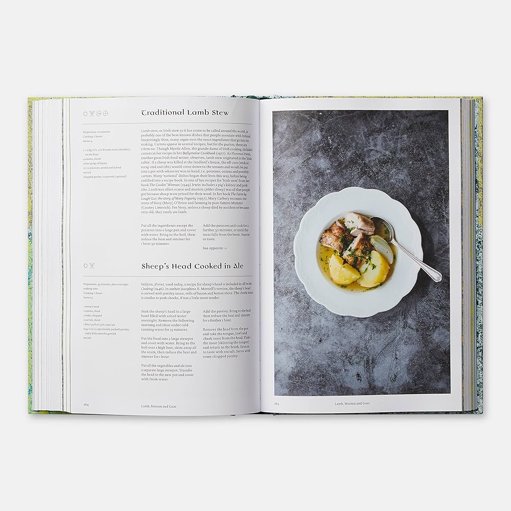 Amazon.co.jp: The Irish Cookbook : McMahon, Jp: Foreign Language Books