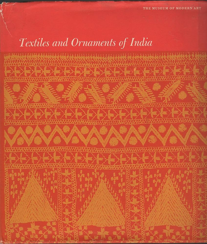 Textiles and Ornaments of India: JAYAKAR, PUPUL: 9781199547453