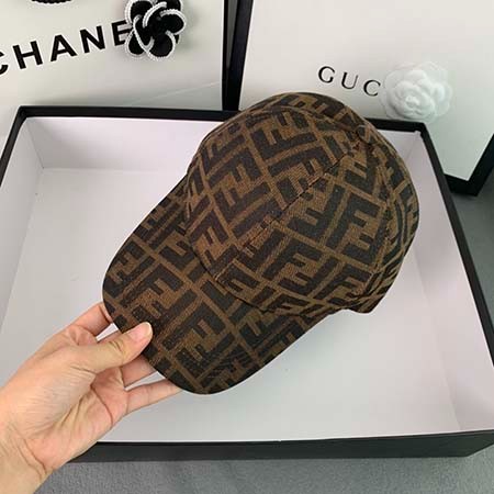 ブランド フェンディ ベースボールキャップ 綺麗 送料無料 欧米風