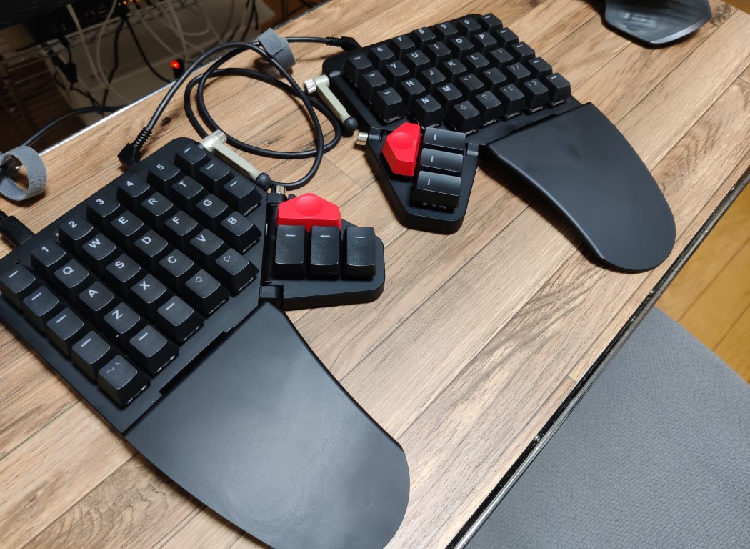 2022年のキーボード振り返り（理想のキーボードを求めて） - mano.xyz