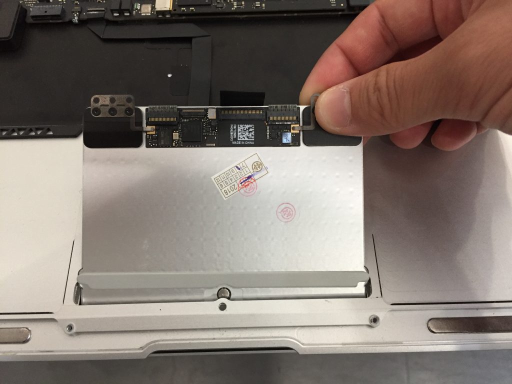 ポインタが動かない】MacBookAir 2015 トラックパッド修理 | Mac修理