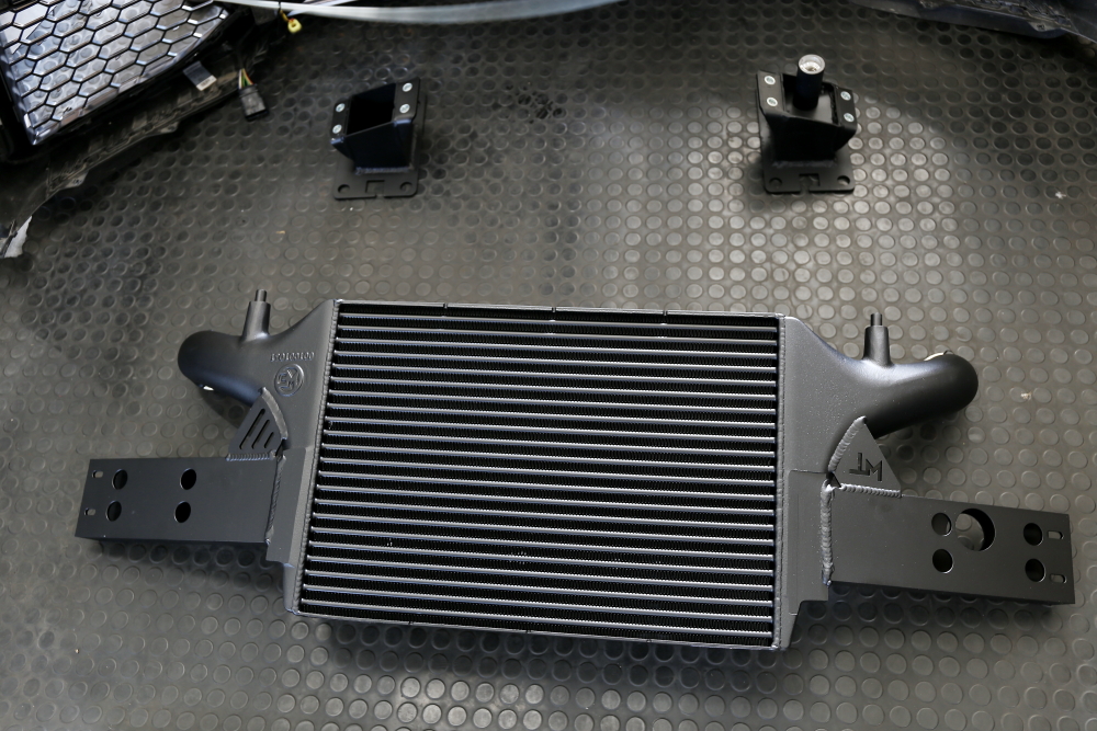 Audi TTRS/8S ＆ WAGNER TUNINGインタークーラー！！|MACARS(メイカーズ)