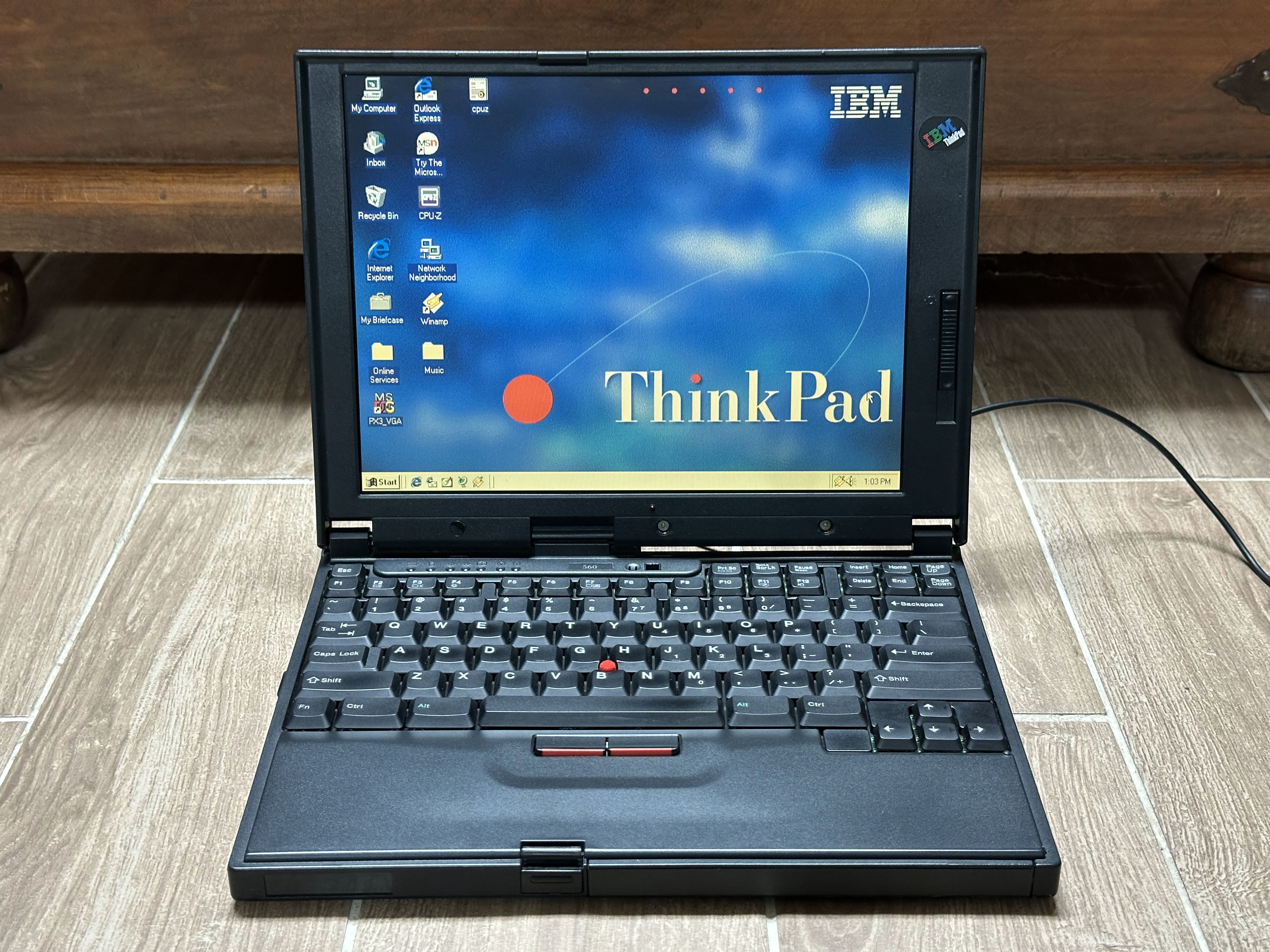 IBM ThinkPad 560 Series - MacDat