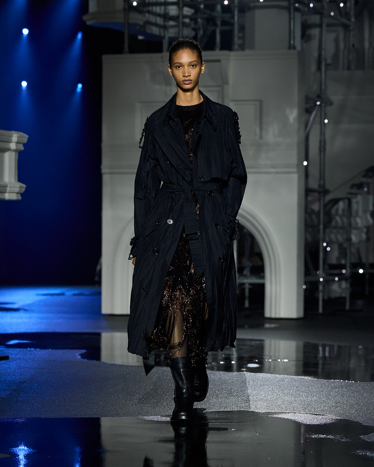 雨夜のロンドンをシック＆センシュアルに表現。バーバリー 2026