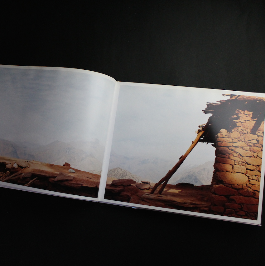 Smoke Line - 津田 直 / Nao Tsuda