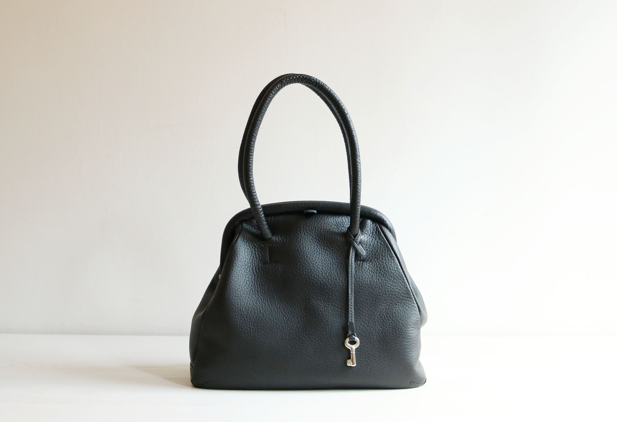 予約】「しっくりバッグ ブラック」soutiencollar ステンカラー