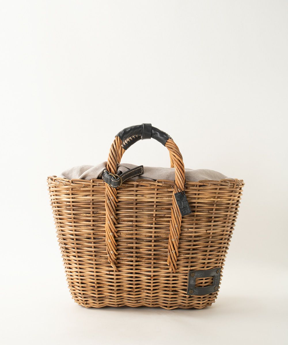 ebagos エバゴス Autumn ＆ Wintter | マドリガル公式サイト