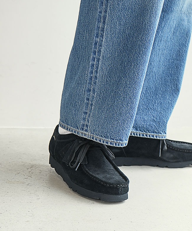 26179251]【替え紐あり】Clarks(クラークス) ワラビーゴアテックス