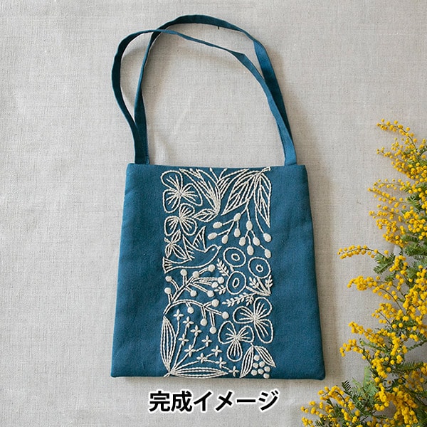 Piece (ピース) 刺しゅうキット 『小鳥と草花の小さなバッグ Blue×Ecru