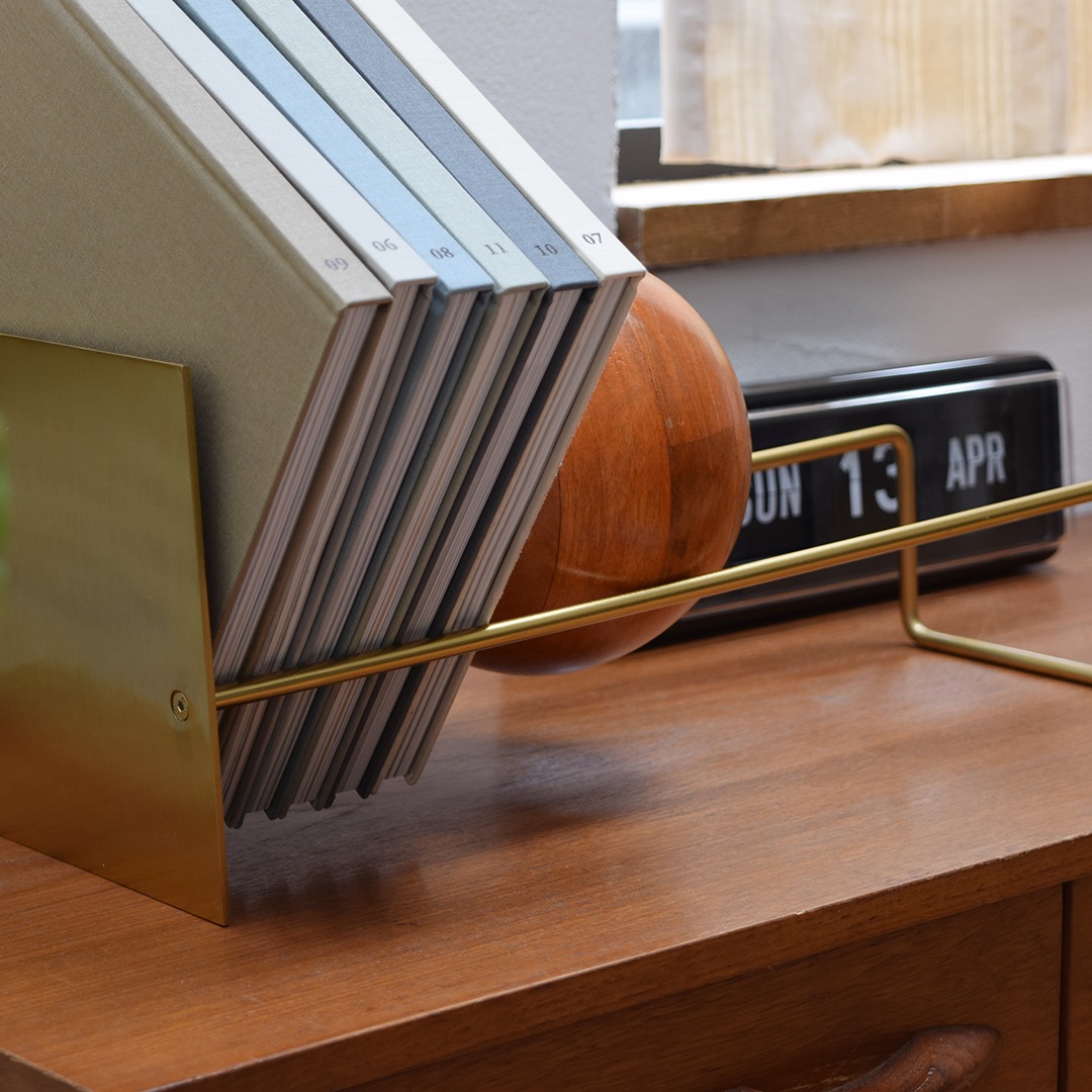 スロープブックエンド 