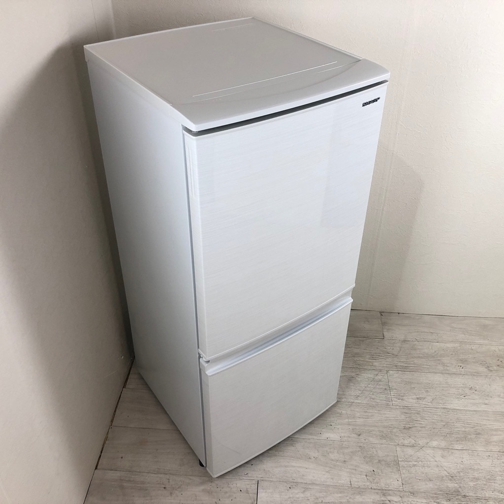 ⭐︎極美品SHARP シャープ 冷蔵庫/2019年製/左右扉付け替え自在/167L