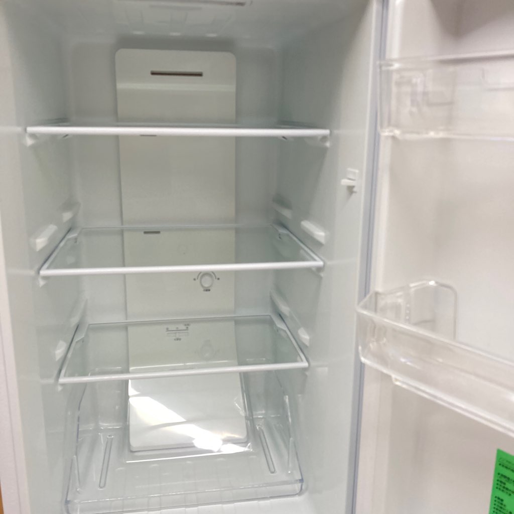 中古 179L 2ドア冷蔵庫 ワールプールジャパン（ヤマダ電機） YRZ-F17H1