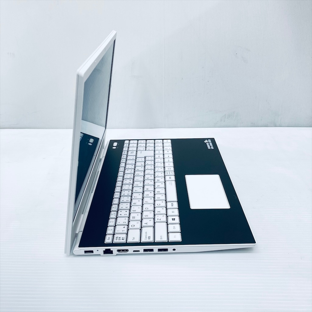 中古 ほぼ未使用 NEC 15.6型 ノートPC 有馬記念2020 クロノジェネシス
