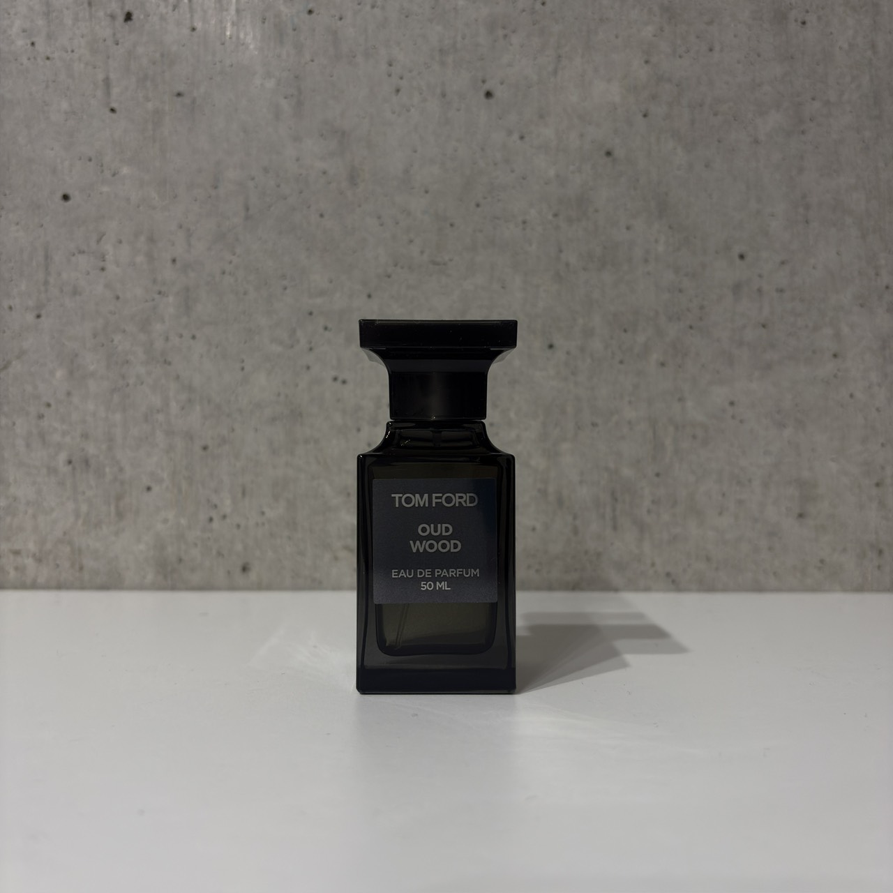TOMFORD トムフォード OUD WOOD ウードウッド オードパルファム 1ml