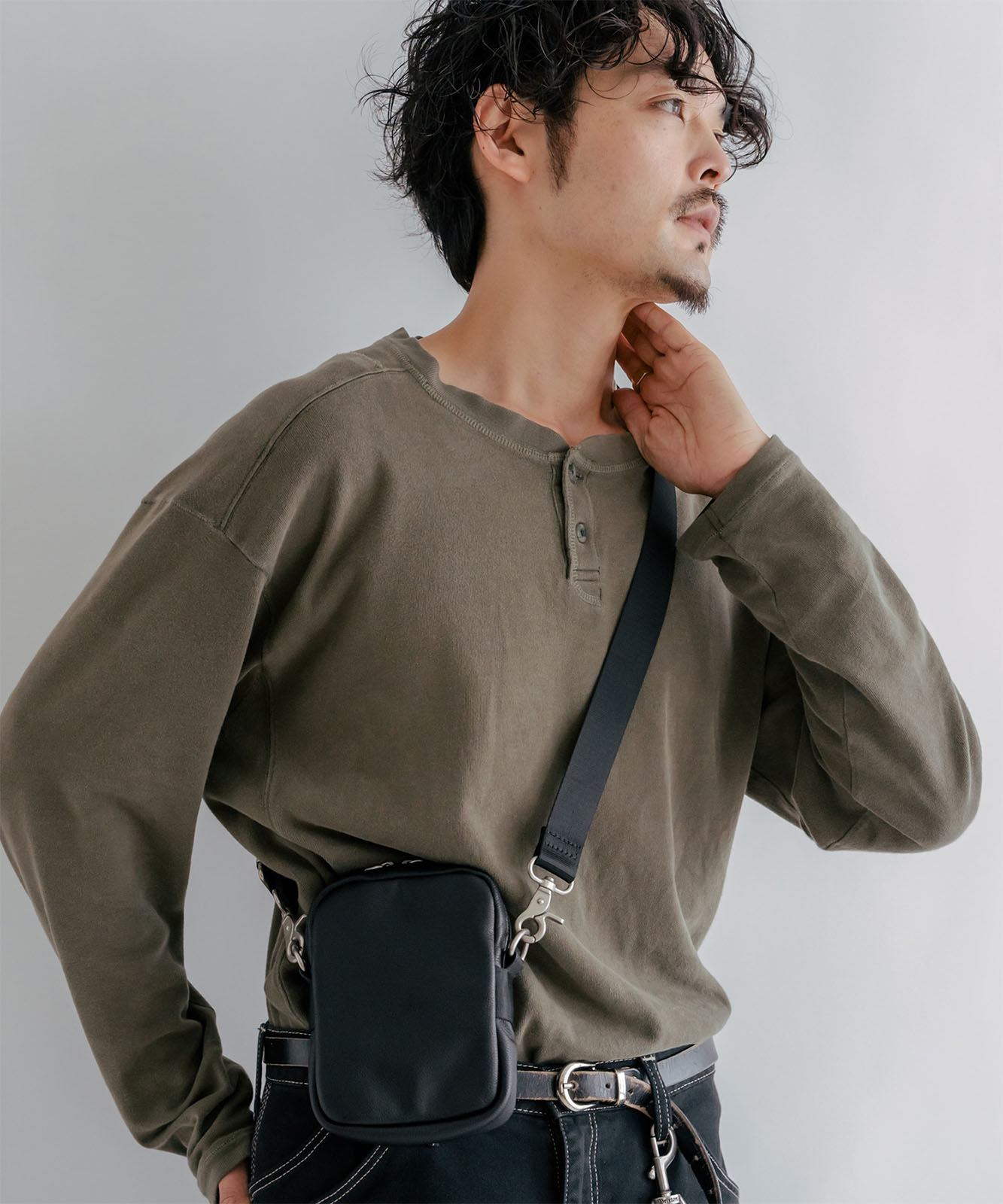 DEVICE＋ 本革カウレザー ミニショルダーバッグ PSL23078