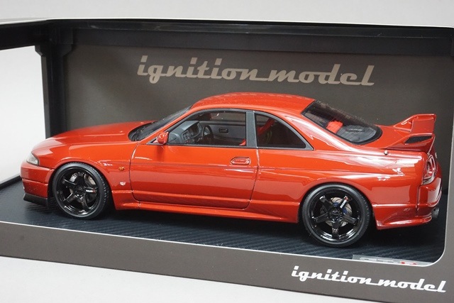 1/18 イグニッションモデル IG1841 日産 スカイライン GT-R (BCNR33