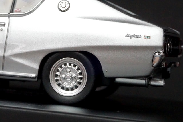1/43 アオシマ DISM 080481 GC111 ケンメリ スカイライン HT 2000GTX-E