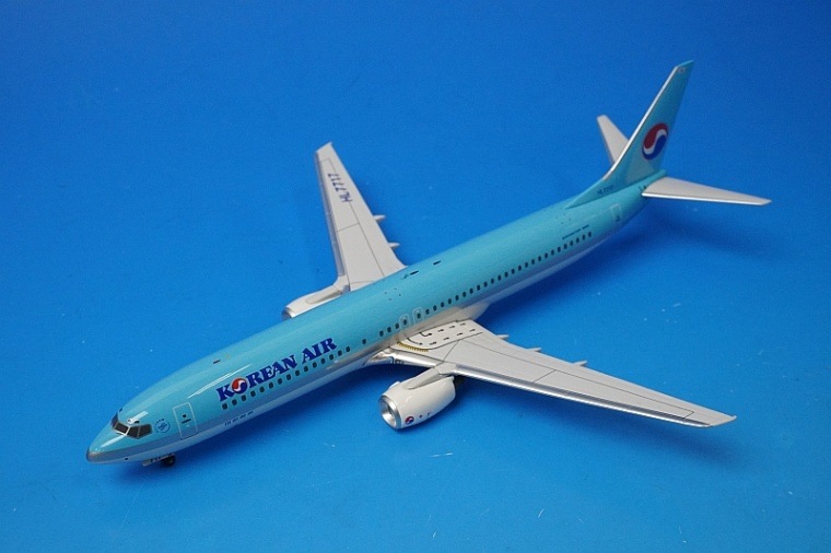 1/200 B737-900 コリアン 大韓航空 HL7717 ［AV2739001