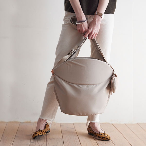 抱っこ紐 ノルン N/ORN 抱っこひも ヒップシート ショルダーバッグ