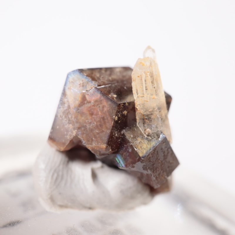 奈良県産 レインボーガーネット | 鉱物標本,カ行,ガーネットグループ