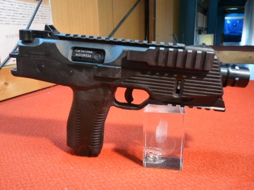 店内全品5％OFFクーポン】KSC・ガスブローバックSMG・TP9（G