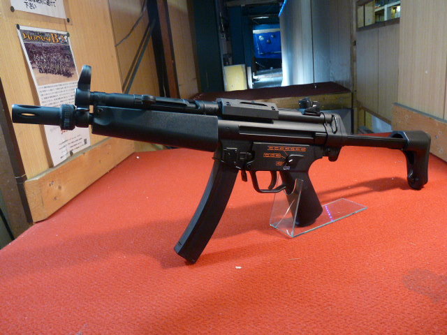 店内全品5％OFFクーポン】東京マルイ MP5-J 電動ガン スタンダード