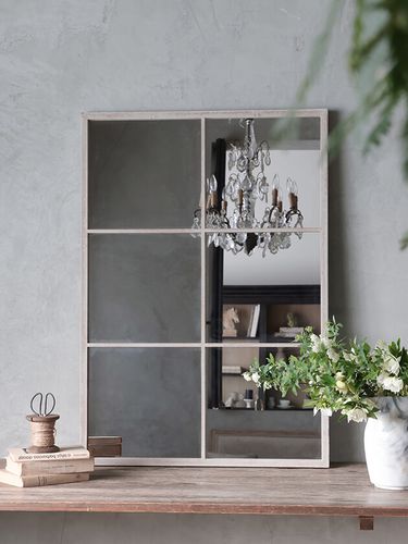 サラグレースがプロデュースを手掛ける壁掛けミラー