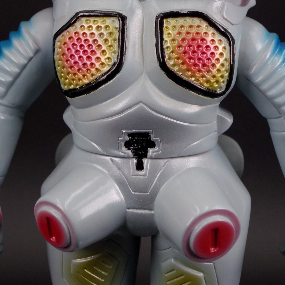 ブルマァク 怪獣シリーズ キングジョー (昭和レトロカラー) | 商品 | P