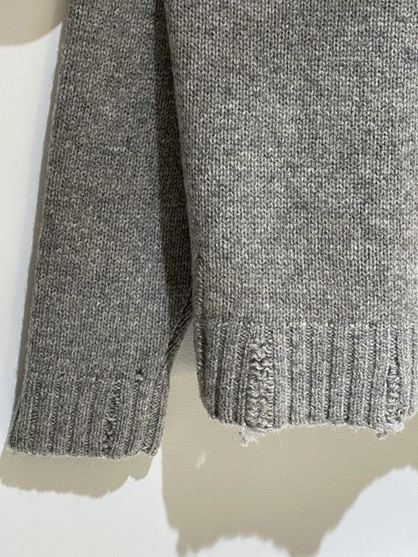UNUSED（アンユーズド） ダメージセーター グレー - margin