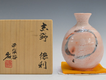 瀬戸黒の伝統を受け継ぐ 加藤孝造