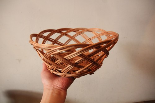 かご・バスケット・雑貨 - menui | 東欧のかご【柳 透かしフルーツ