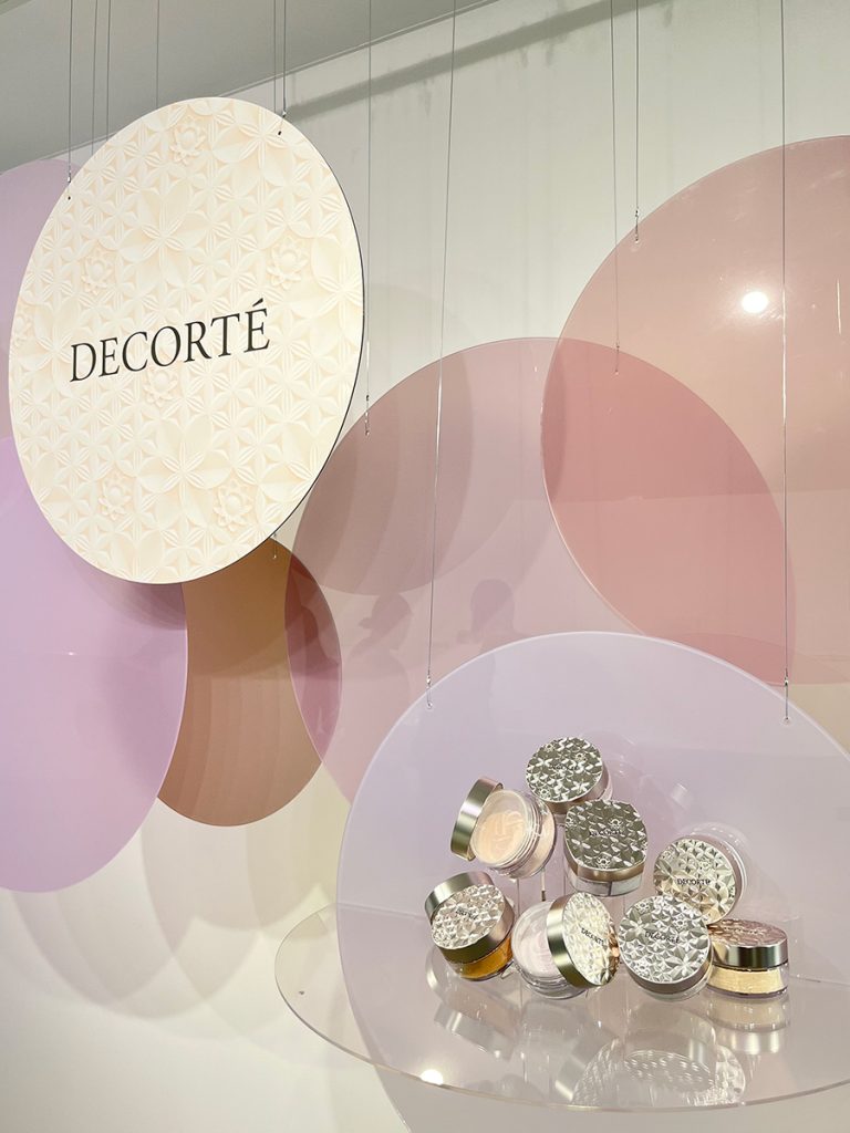 コスメデコルテ」新フェイスパウダー体験リポ 注目は4色セットの“101