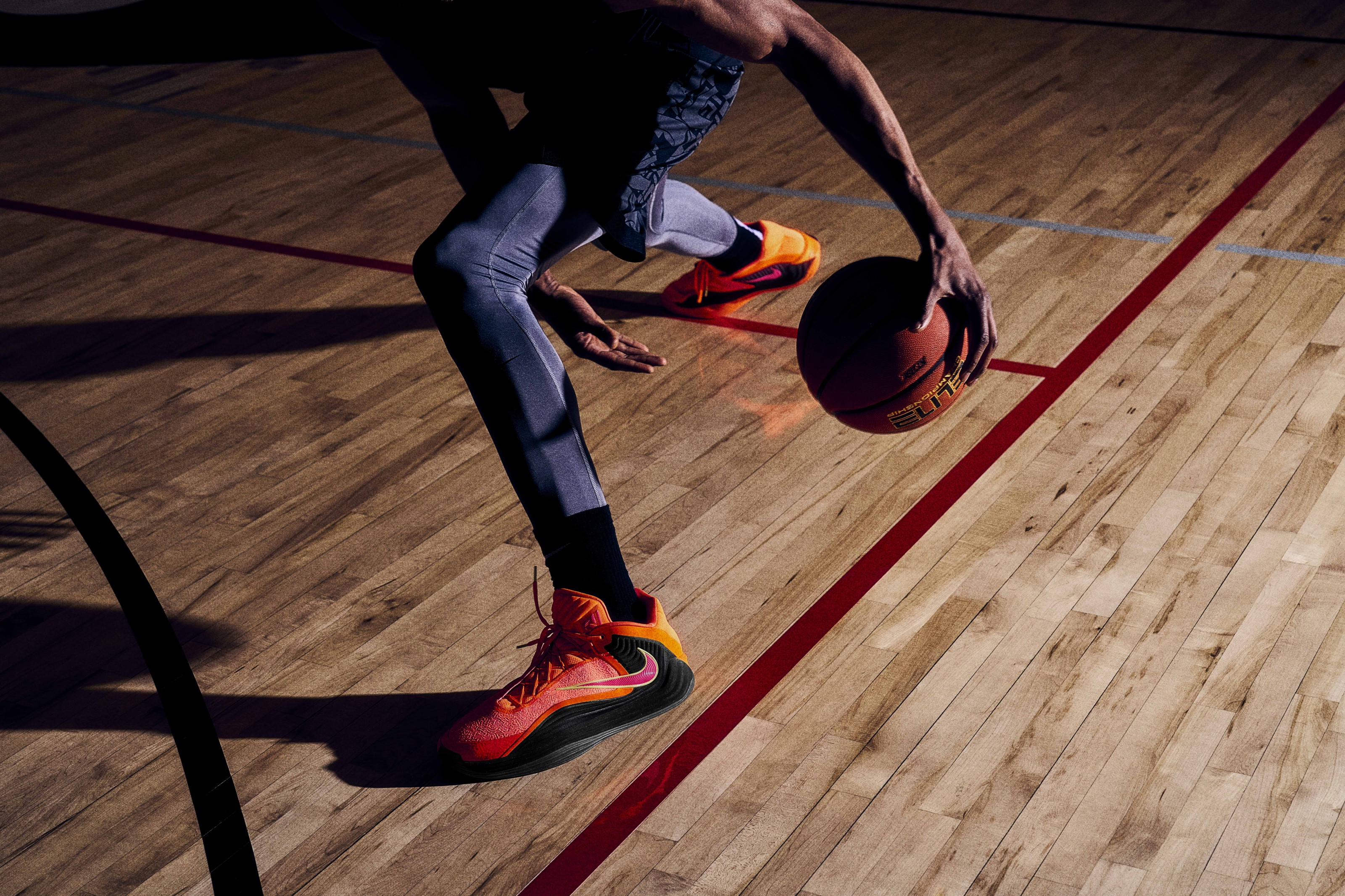 最も熱いバスケットボールプレーヤーに贈るNikeのヤニス フリーク 7