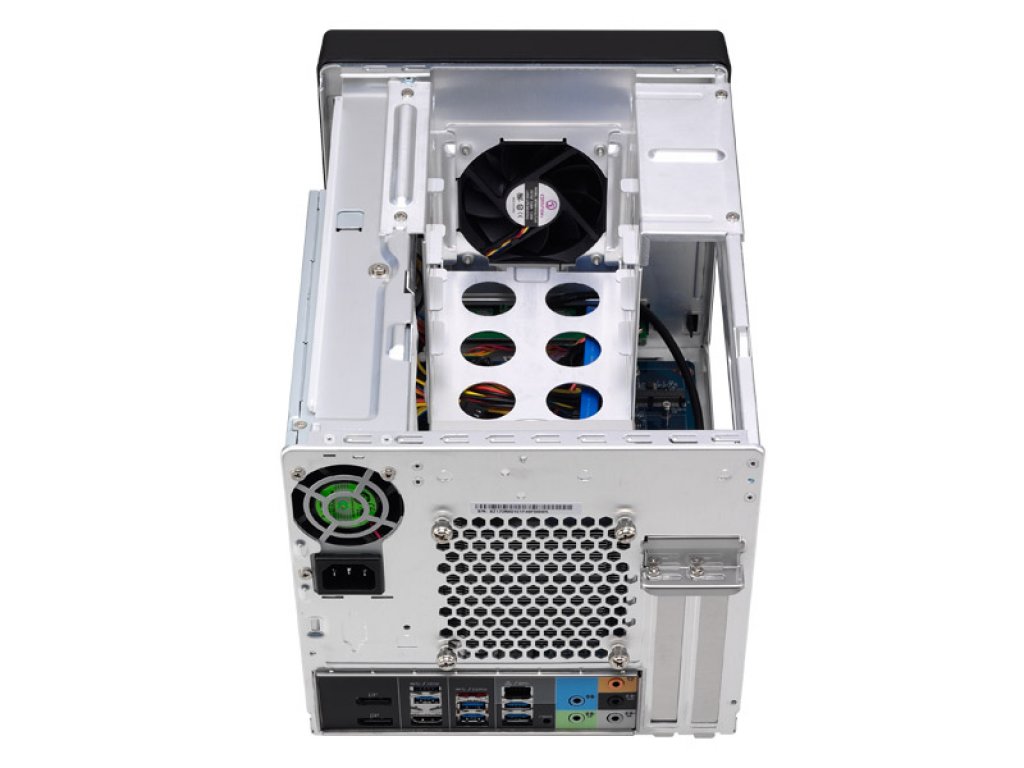 intel Z170チップセット搭載キューブベアボーンキット「Shuttle